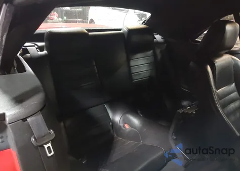 2010 Ford Mustang V6/V6 Premium z USA, uszkodzony, nr VIN 1ZVBP8EN7A5136117